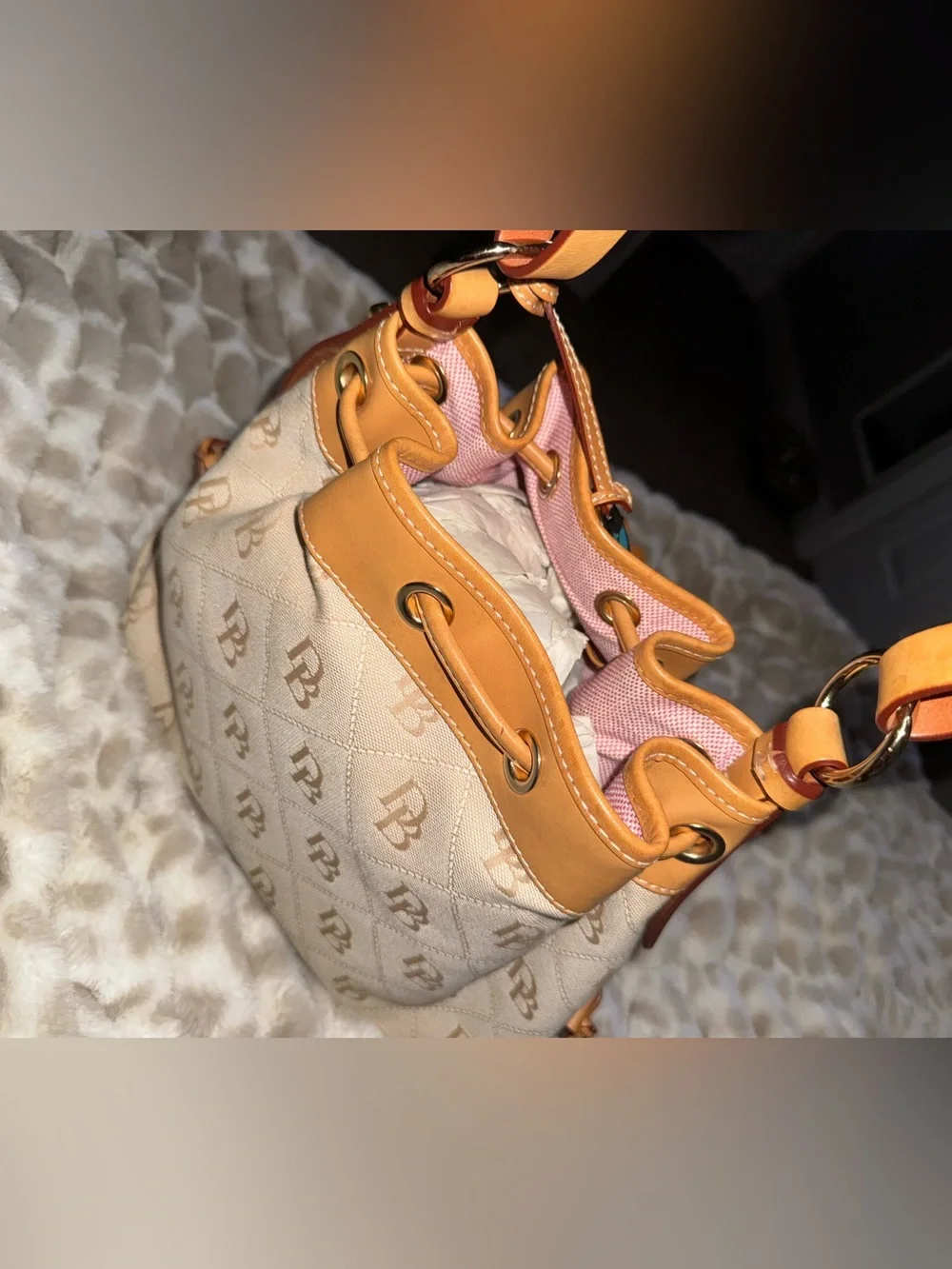 Dooney & Bourke Monogram Signature Drawstring Bucket Shoulder Bag Beige / Tan